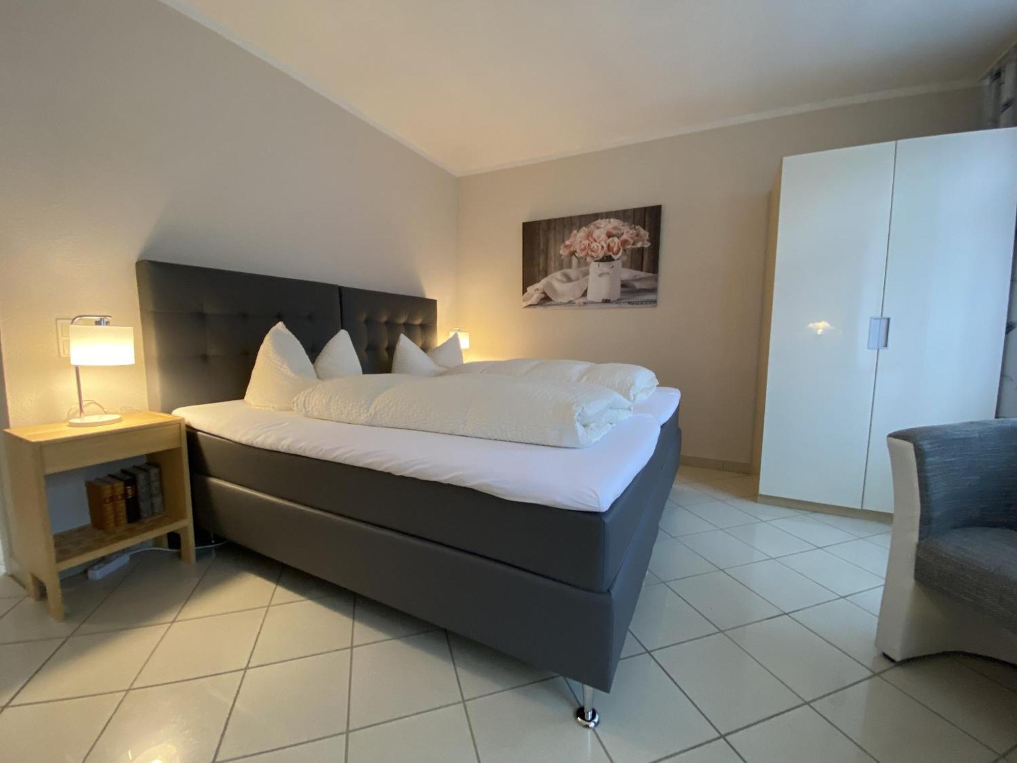 דרזדן Apartments Und Zimmer Gaestehaus Matthias מראה חיצוני תמונה
