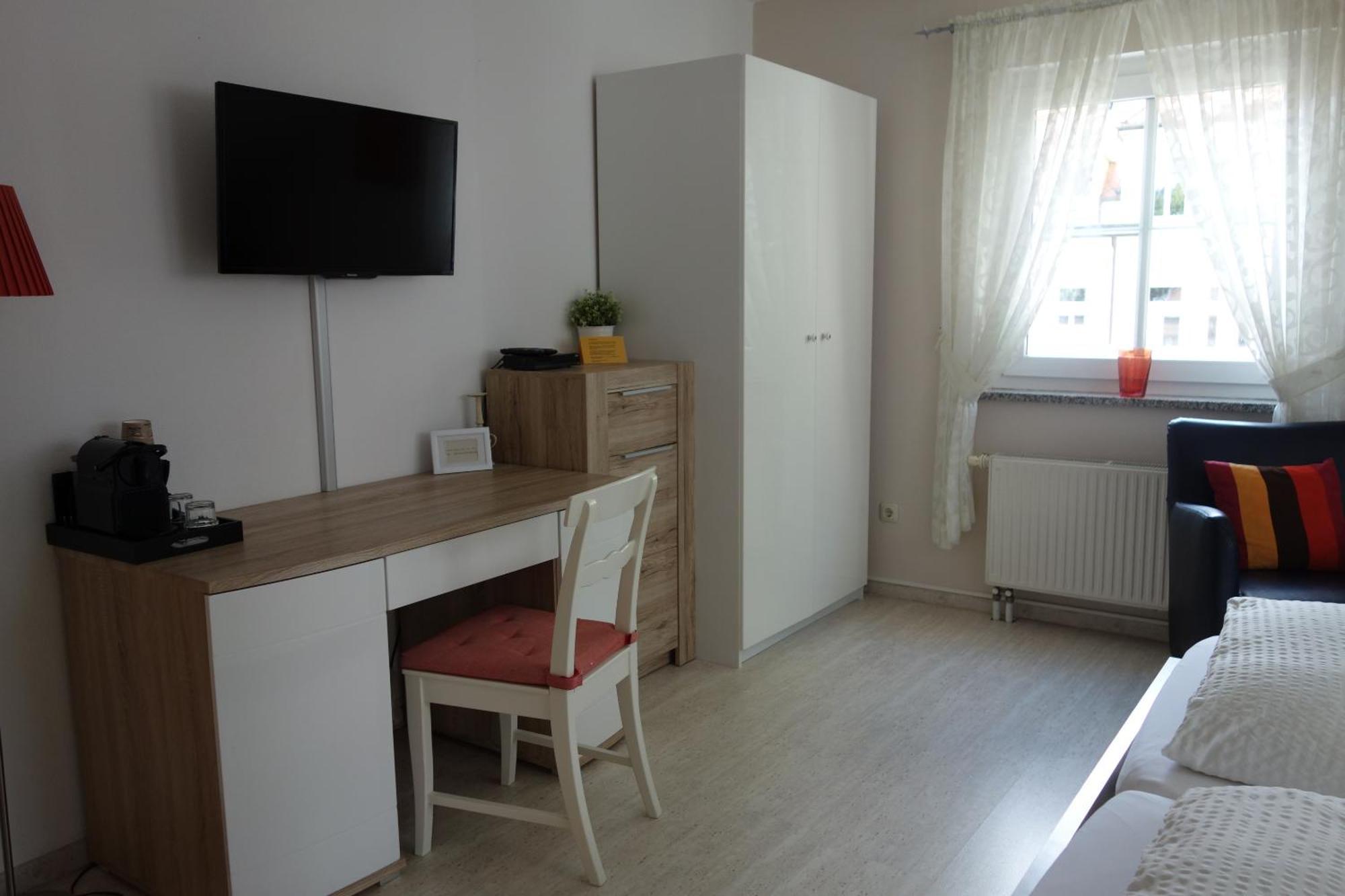 דרזדן Apartments Und Zimmer Gaestehaus Matthias מראה חיצוני תמונה