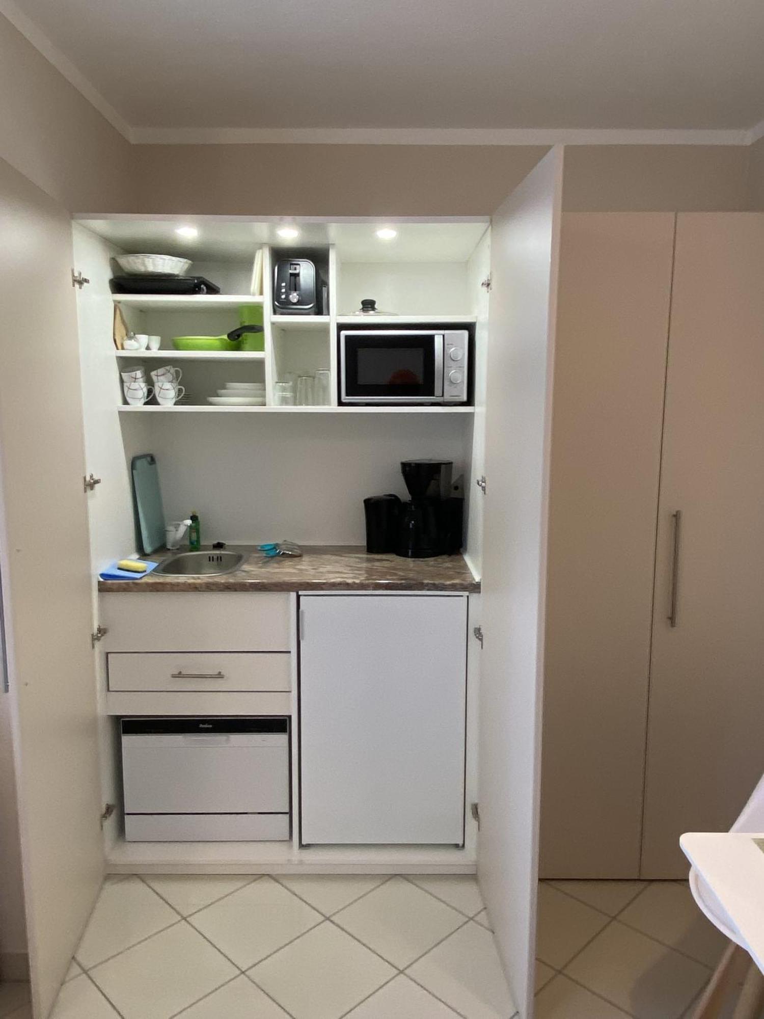 דרזדן Apartments Und Zimmer Gaestehaus Matthias חדר תמונה