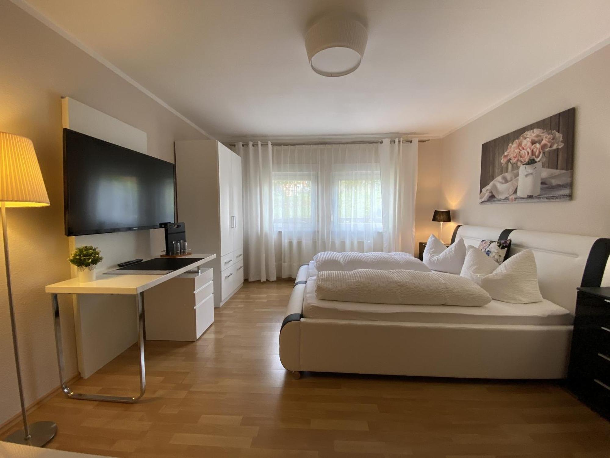 דרזדן Apartments Und Zimmer Gaestehaus Matthias חדר תמונה