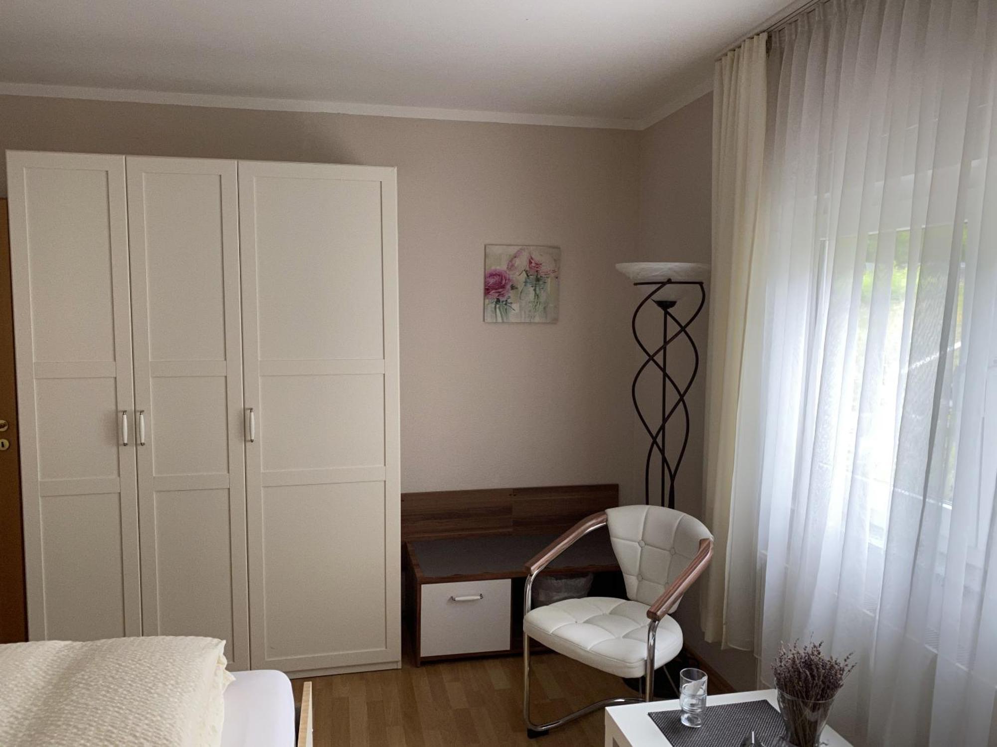 דרזדן Apartments Und Zimmer Gaestehaus Matthias חדר תמונה